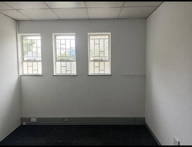 420M² WAREHOUSE TO LET IN MEADOWDALE